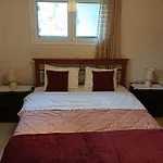 Dimitra's Garden Holiday home