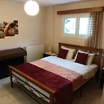 Dimitra's Garden Holiday home *