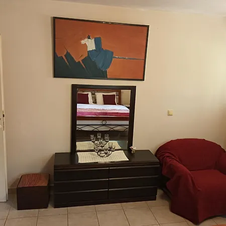 Dimitra's Garden * Kalamata