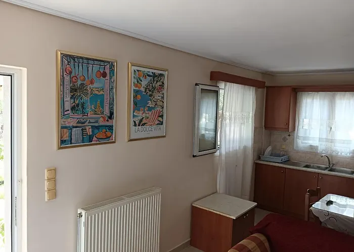 Vakantiehuis Dimitra's Garden *